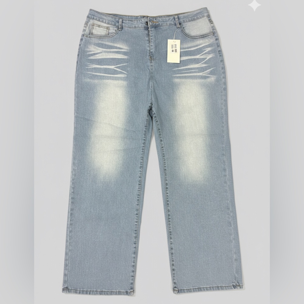 BNWT Light Wash Wide Leg High-Rise Jeans - Size 40